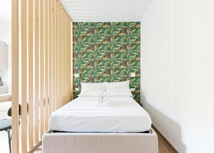 Guesthost - Forlanini M4 Modern With Balcony Lejlighed